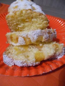 Plumcake allo yogurt e pesche senza glutine 2 Plumcake yogurt e pesche senza glutine