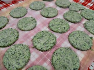 Tigelle agli spinaci 3 Tigelle verdi agli spinaci senza glutine