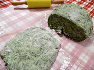 Tigelle agli spinaci 4 Tigelle verdi agli spinaci senza glutine