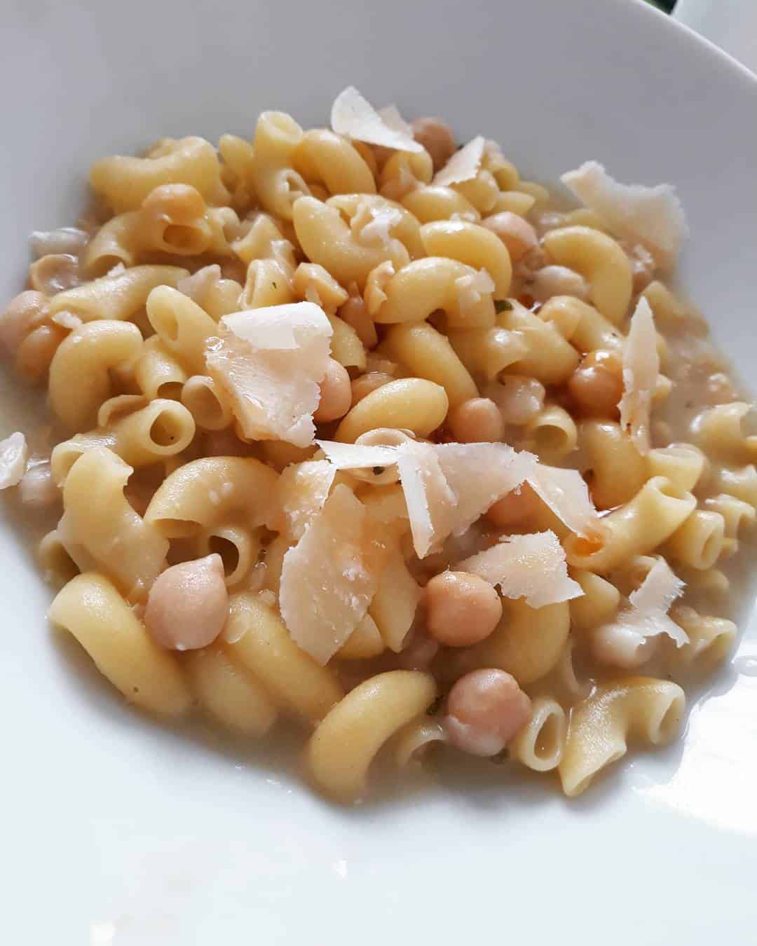 Pasta e ceci senza glutine