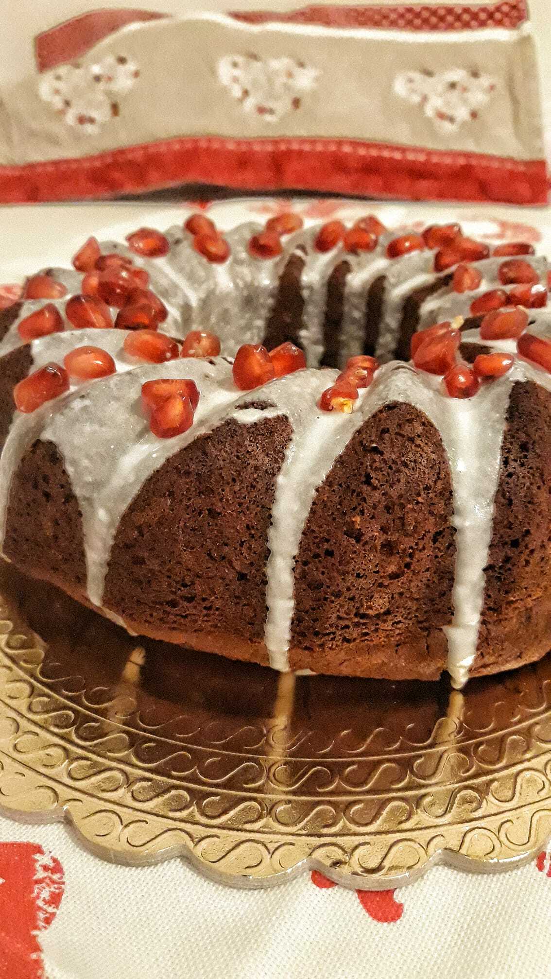 Chocolate cake al melograno
