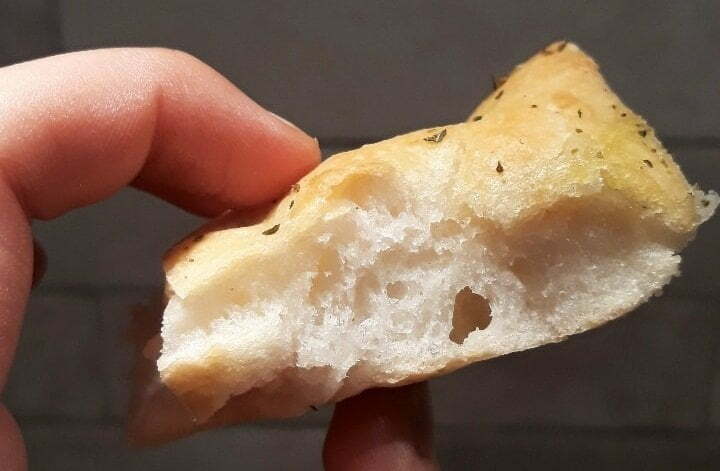 Focaccia con patata cruda senza glutine