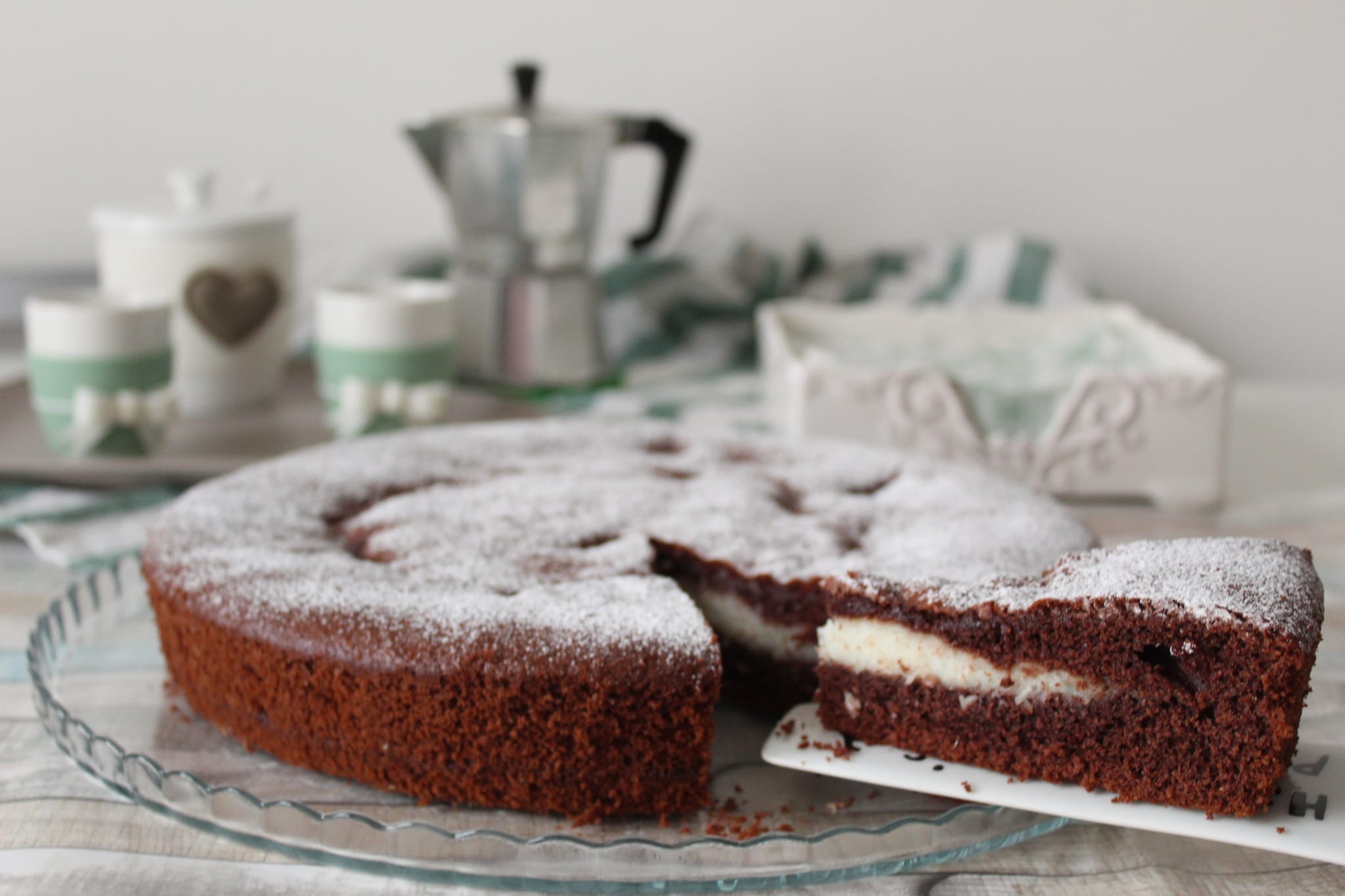Torta al cacao con crema al cocco