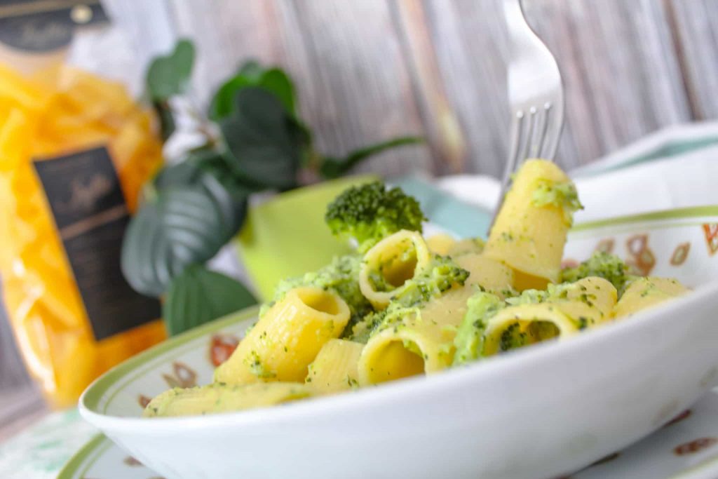 Pasta con crema di broccoli