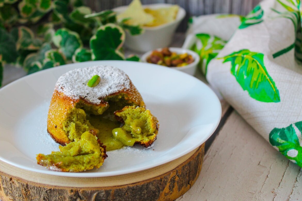 Tortino al pistacchio con cuore morbido