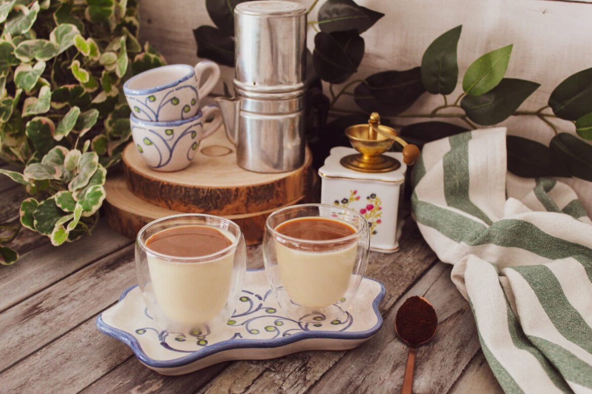 Panna cotta affogata al caffè