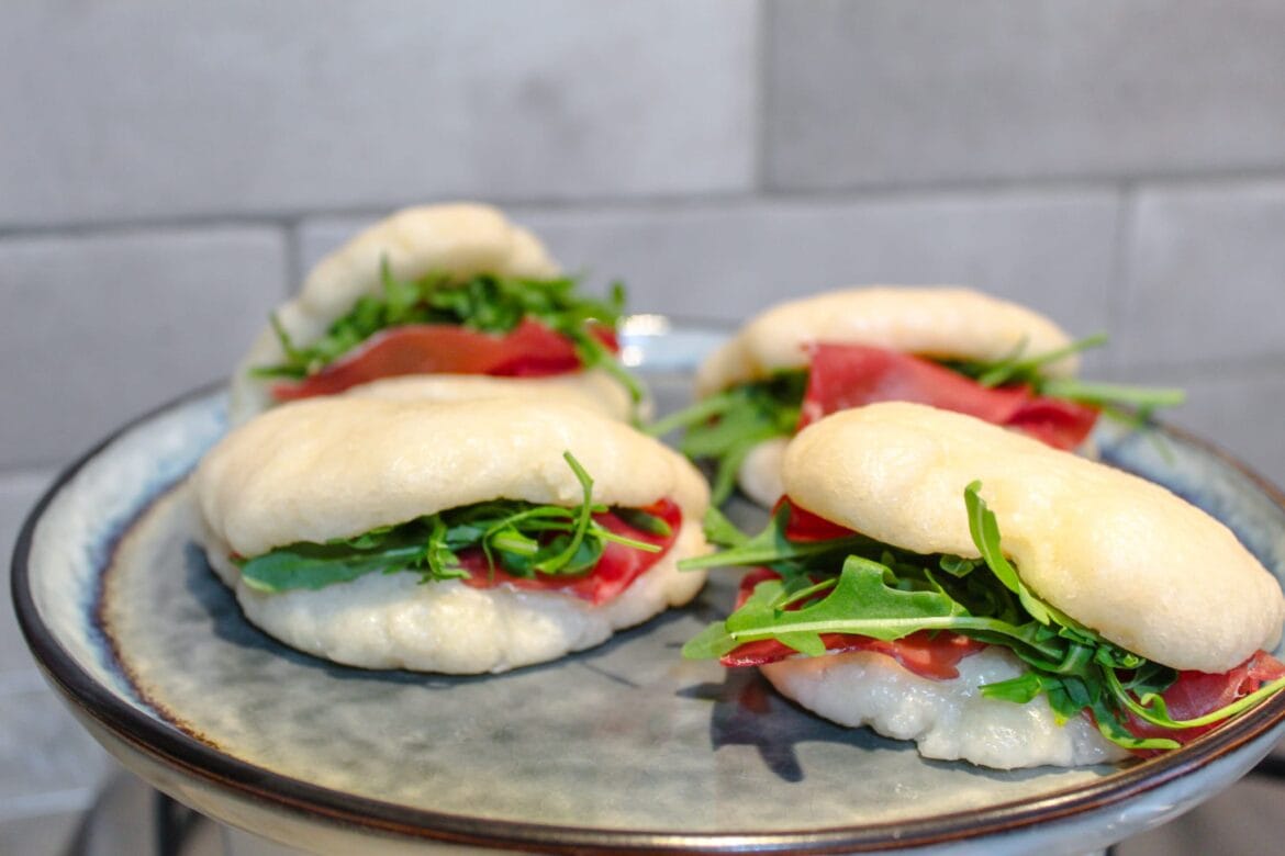Bao buns-panini al vapore senza glutine