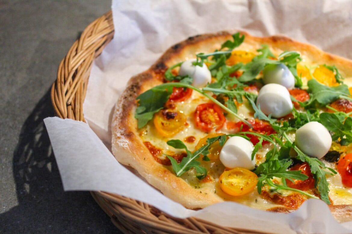 Pizza nel cesto senza glutine